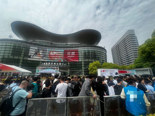 动3亿男女买爆情趣用品!冰球突破技巧安全套卖不(图4) 动3亿男女买爆情趣用品!冰球突破技巧安全套卖不(图4)